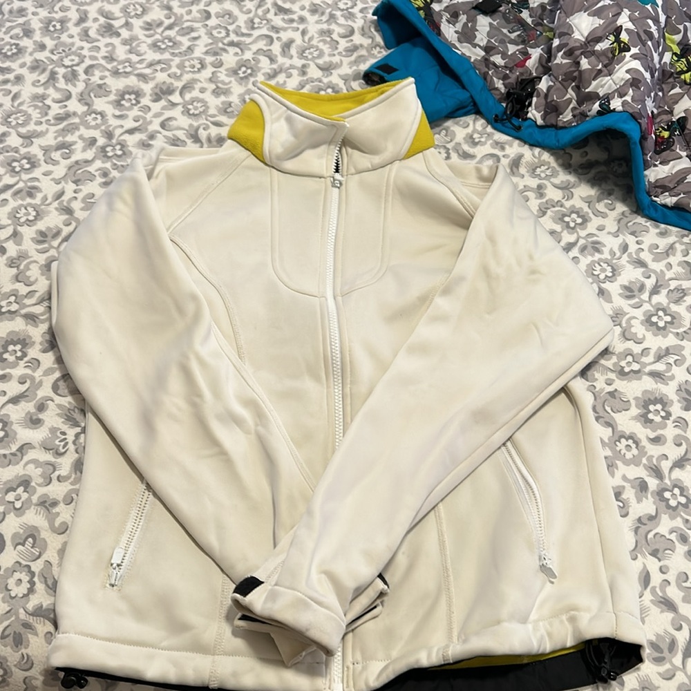 Ski jacket - Picture 5 of 16
